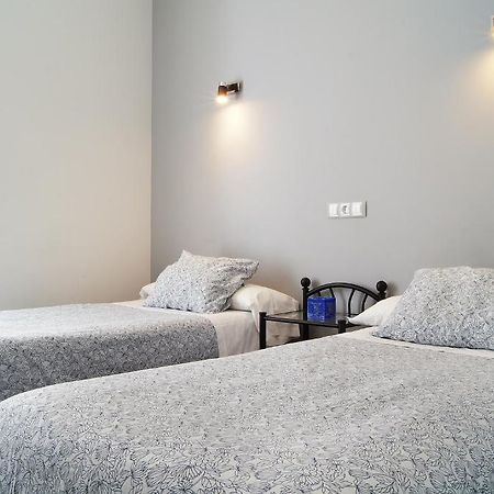 Hostal Cibeles มาดริด ภายนอก รูปภาพ