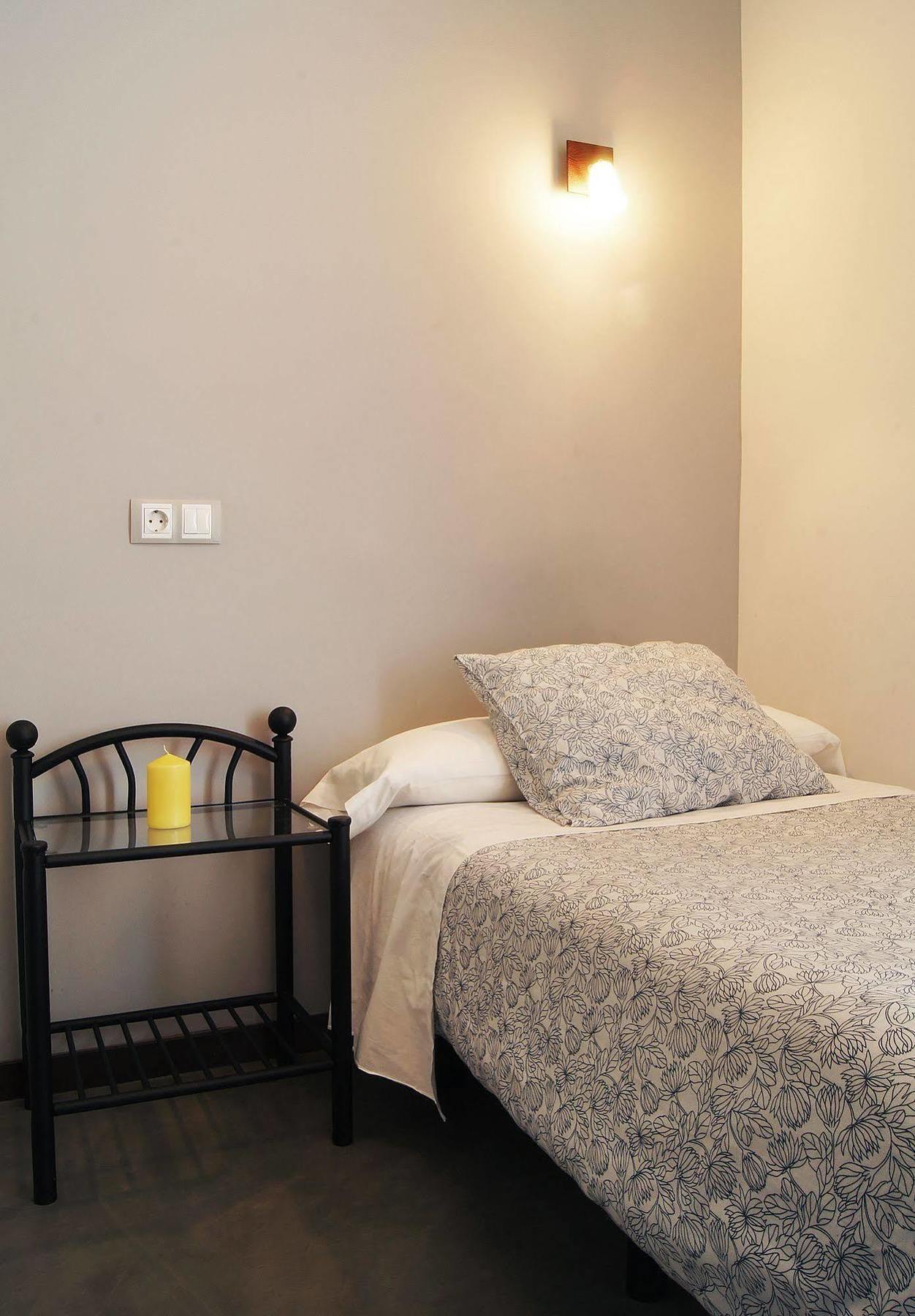 Hostal Cibeles มาดริด ภายนอก รูปภาพ