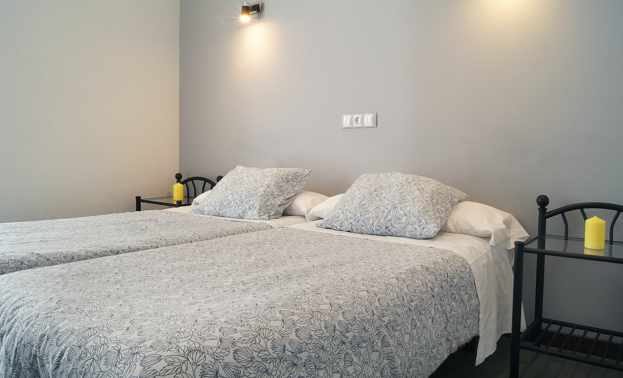 Hostal Cibeles มาดริด ภายนอก รูปภาพ